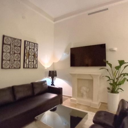 Bari Downtown Luxury Apartment Exterior foto